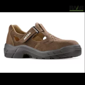 39-es méretű Armen szandál O1 FO 