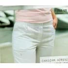 Gumis derekú fehér nadrág