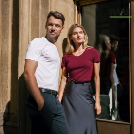 Női Action V-neck póló