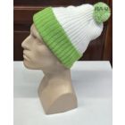 Fehér/zöld Kötött sapka bojttal 