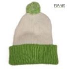 Fehér/zöld Kötött sapka bojttal 