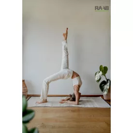   Jóga és pilates törölköző "Shallow" - 4 színben